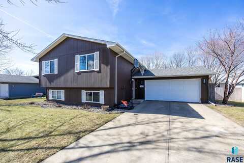 203 N Steven St, Worthing, SD 57077