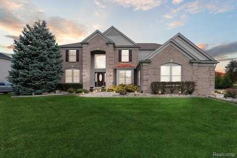 8369 OXFORD Lane, Grand Blanc, MI 48439