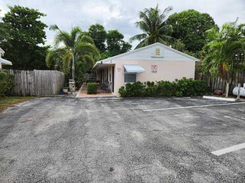 715 N 4th Street, Lantana, FL 33462