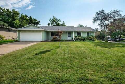 699 Hidden Valley Court, Stillwater, MN 55082