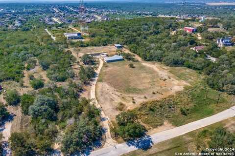 1025 COUNTY ROAD 375, San Antonio, TX 78253