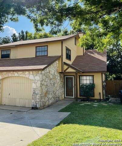 8511 SIR LANCELOT #2, San Antonio, TX 78240