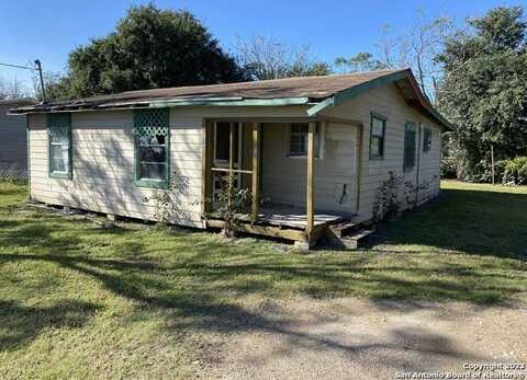 509 N State Highway 359, Mathis, TX 78368