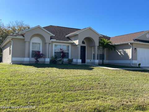 784 Munich Street NW, Palm Bay, FL 32907