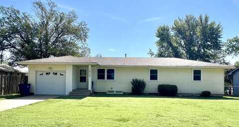 1510 N Poplar St, Eureka, KS 67045