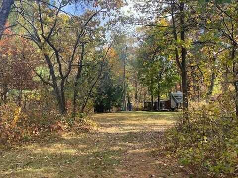 405 Sir Winston Trail, Nekoosa, WI 54457