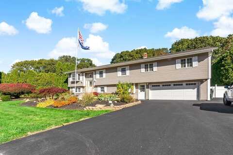 17 Driftwood Drive, Coventry, RI 02816