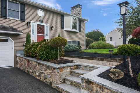 163 Silverwood Lane, West Warwick, RI 02893