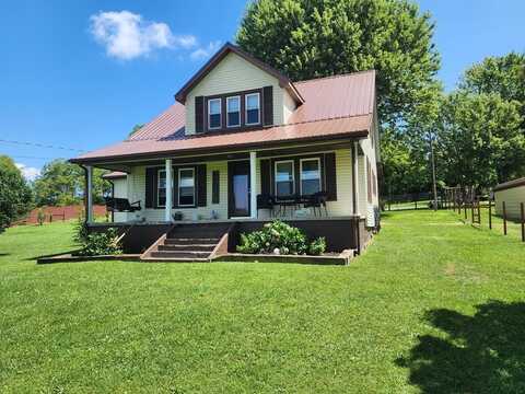 78 Oak Grove Rd, Hillsville, VA 24343