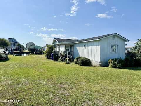 6025 6th Street, Surf City, NC 28445