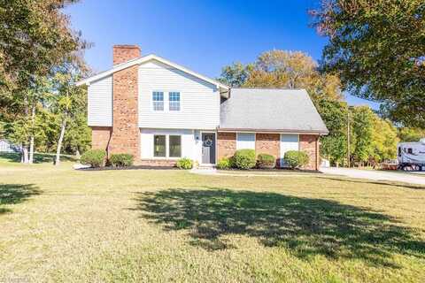 6184 Ashbrook Circle, Archdale, NC 27263