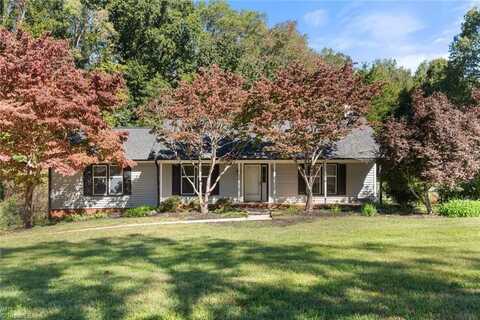 1890 Meadow Glen Lane, Winston Salem, NC 27127