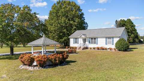 49 Baysprings Court, Willow Springs, NC 27592