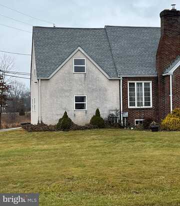 3193 N CHARLOTTE STREET, GILBERTSVILLE, PA 19525