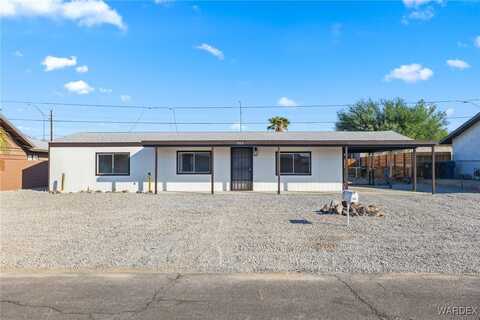 703 Sea Spray Place, Bullhead City, AZ 86442