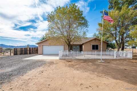 1033 S Teddy Roosevelt Road, Golden Valley, AZ 86413