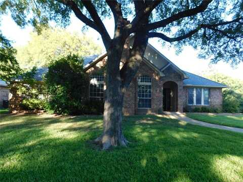 3001 Chimney Hill Drive, Waco, TX 76708