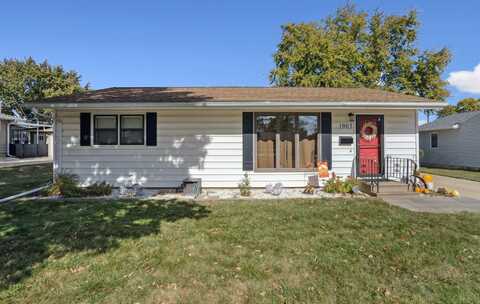 1905 Lorraine Avenue, Waterloo, IA 50702