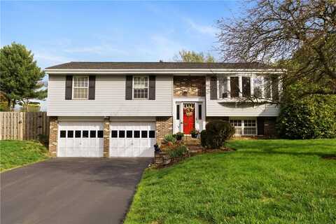 828 Ledgeview Dr, Shaler, PA 15101