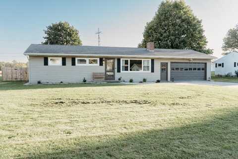 407 E South, Botkins, OH 45306