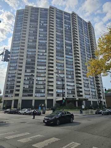 3930 N. Pine Grove Avenue, Chicago, IL 60613