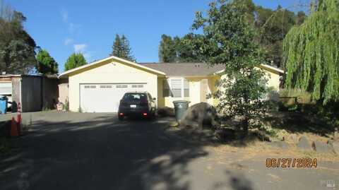 4401 Price Avenue, Santa Rosa, CA 95407