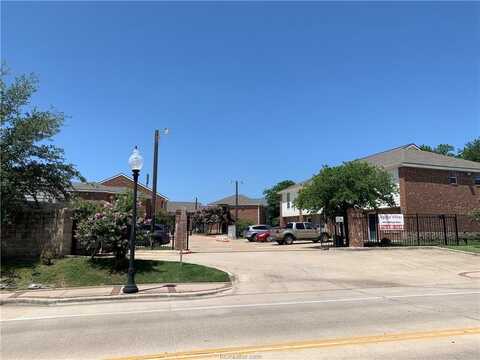 4504 College Main Street, Bryan, TX 77801