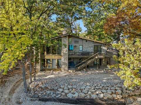 134 Twin Oaks Drive, Lake Ozark, MO 65049