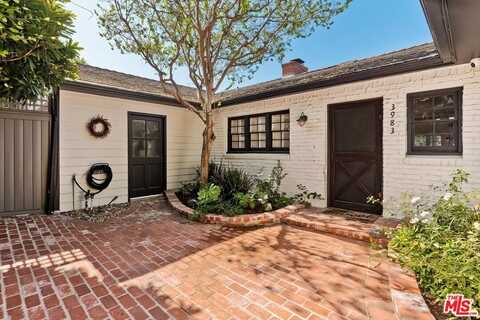 3983 Sunswept Dr, Studio City, CA 91604