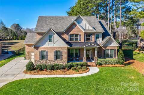 6926 Potter Road, Matthews, NC 28104