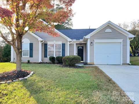 6828 Ayrshire Glen Place, Charlotte, NC 28273