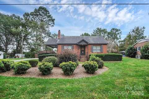 612 Lowell Avenue, Lowell, NC 28098