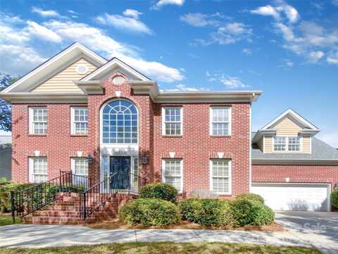 14030 Harvington Drive, Huntersville, NC 28078