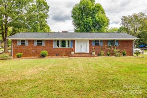 12924 Helena Circle, Charlotte, NC 28227