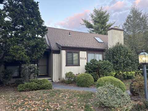 511 Opa Lane, Stratford, CT 06614