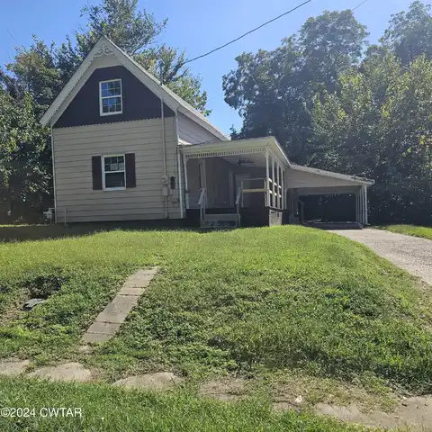 267 E Walnut Street, Dyer, TN 38330