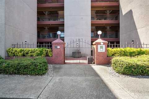 1902 S Bridgeport Way W 205, University Place, WA 98466