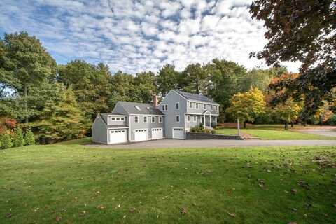 40 Boxwood Ln, Duxbury, MA 02332