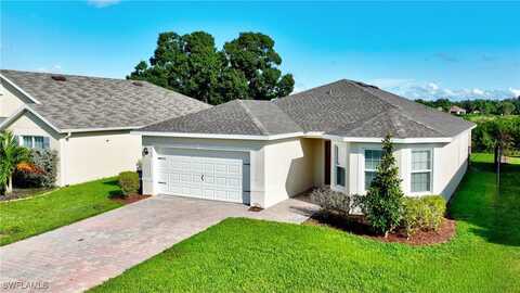 10548 Crossback Lane, Lehigh Acres, FL 33936