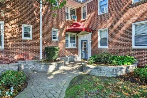 8 BRYANT CRES APT 1M, WHITE PLAINS, NY 10605