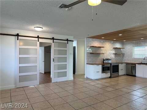 1709 Shadow Mountain Place, Las Vegas, NV 89108