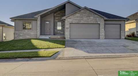 6972 N 172 Street, Bennington, NE 68007