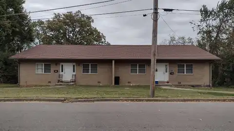 1130 Jackson Street, West Plains, MO 65775