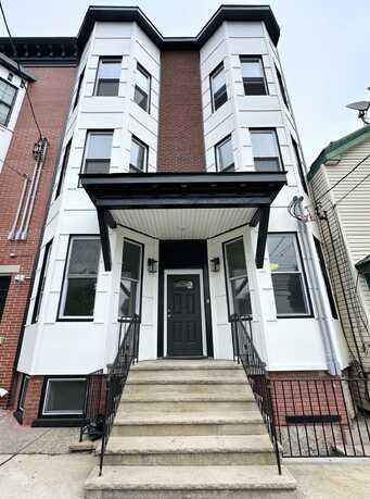 76 MANHATTAN AVE, JC, Heights, NJ 07307