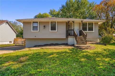 103 SE CRESCENT Street, Lees Summit, MO 64063