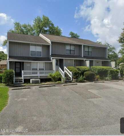 295 Highpoint Drive, Diamondhead, MS 39525