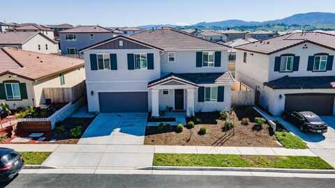 2041 Rosewood DR, HOLLISTER, CA 95023