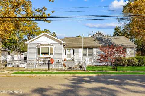 183 Park Avenue, Keansburg, NJ 07734