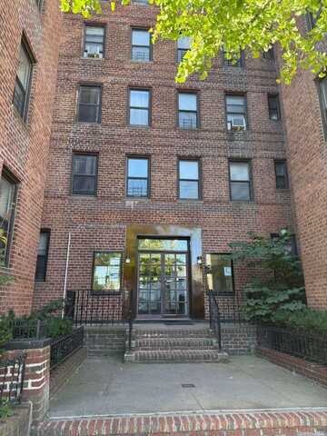 85-14 Broadway, Elmhurst, NY 11373