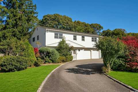 1 Gallatin Drive, Dix Hills, NY 11746